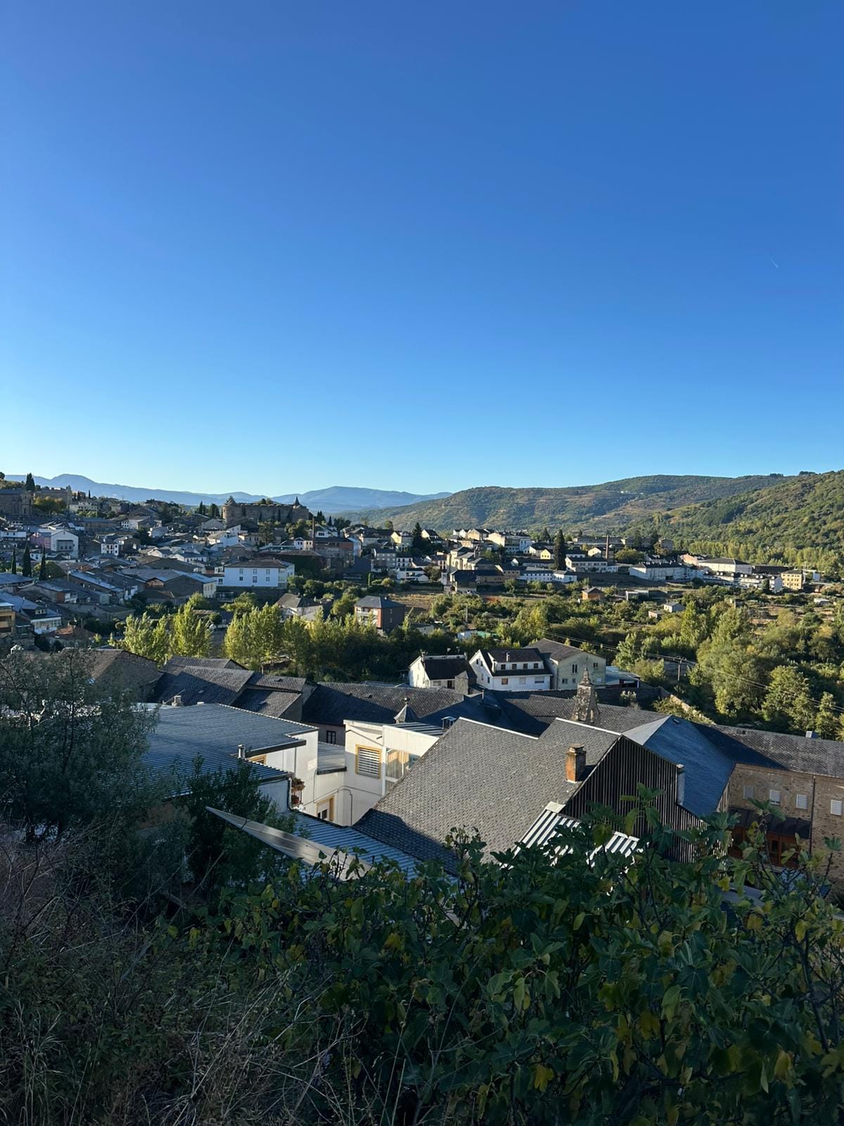 Day 27 - Valtuille de Arriba to Trabadelo