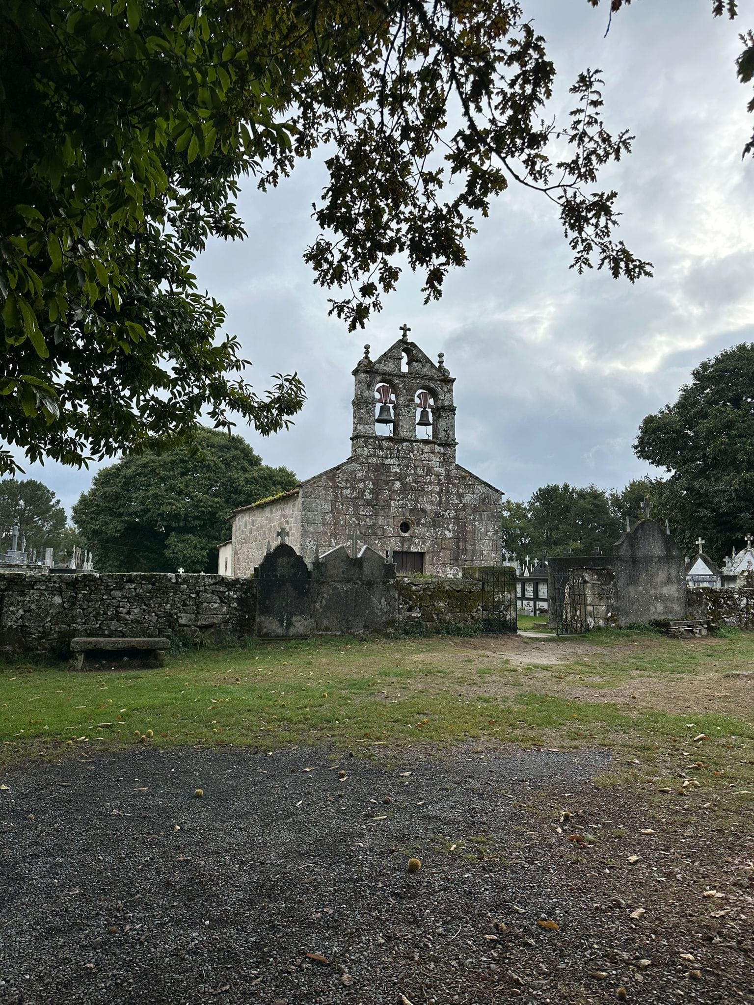 Day 32 - Gonzar to Ponte Campaña