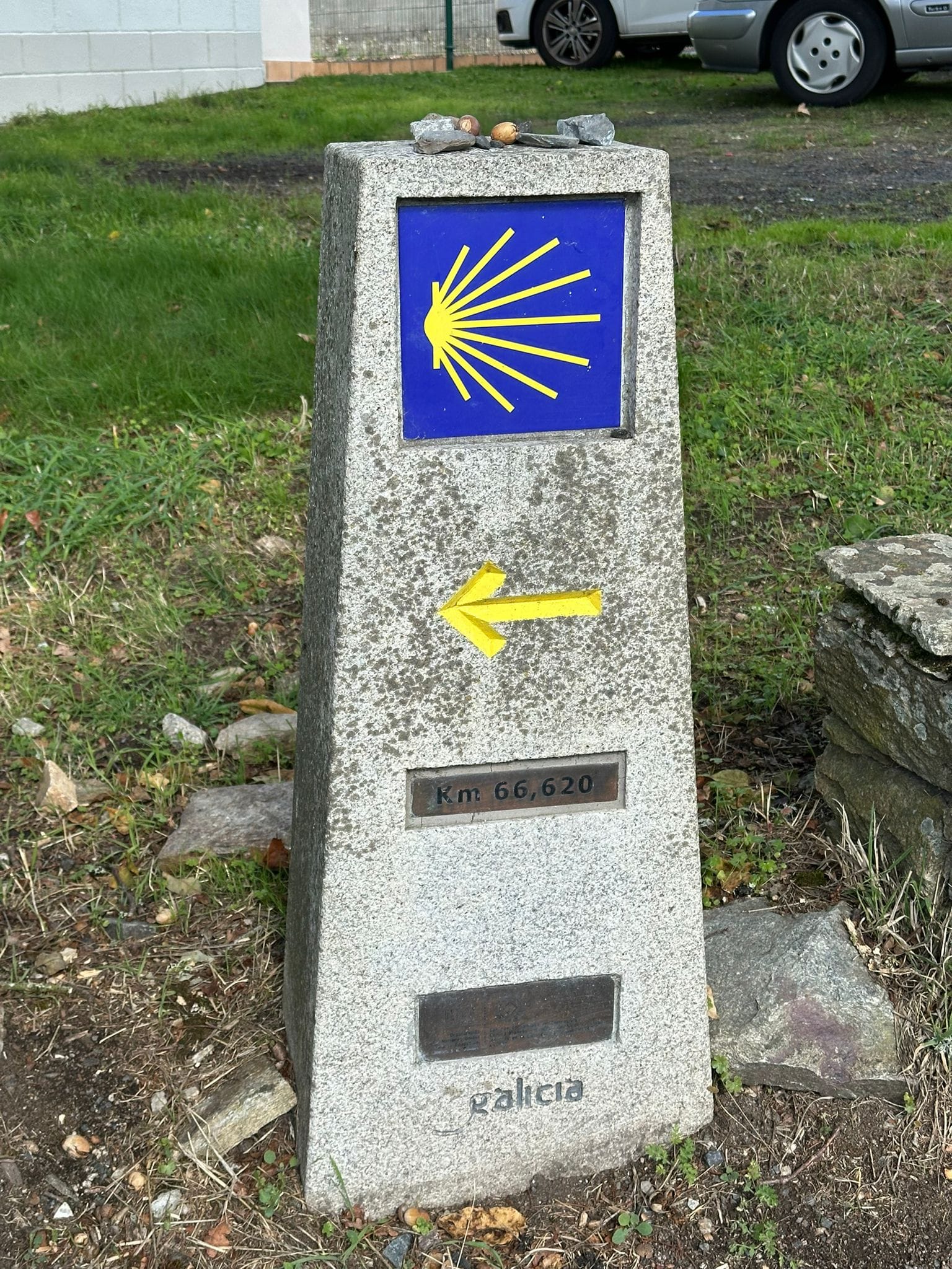 Day 32 - Gonzar to Ponte Campaña
